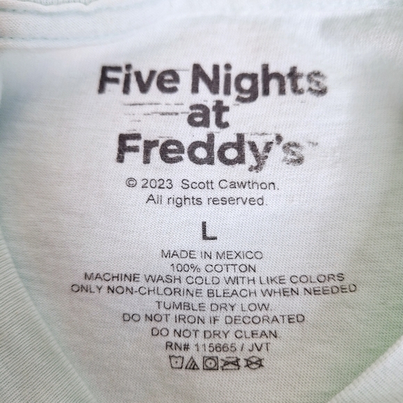 Five Night at Freddy's "The Freddy's Pizza Special."Licensed Tee-shirt size larg - Picture 5 of 6